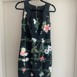 Beautiful Ted Baker midi dress!